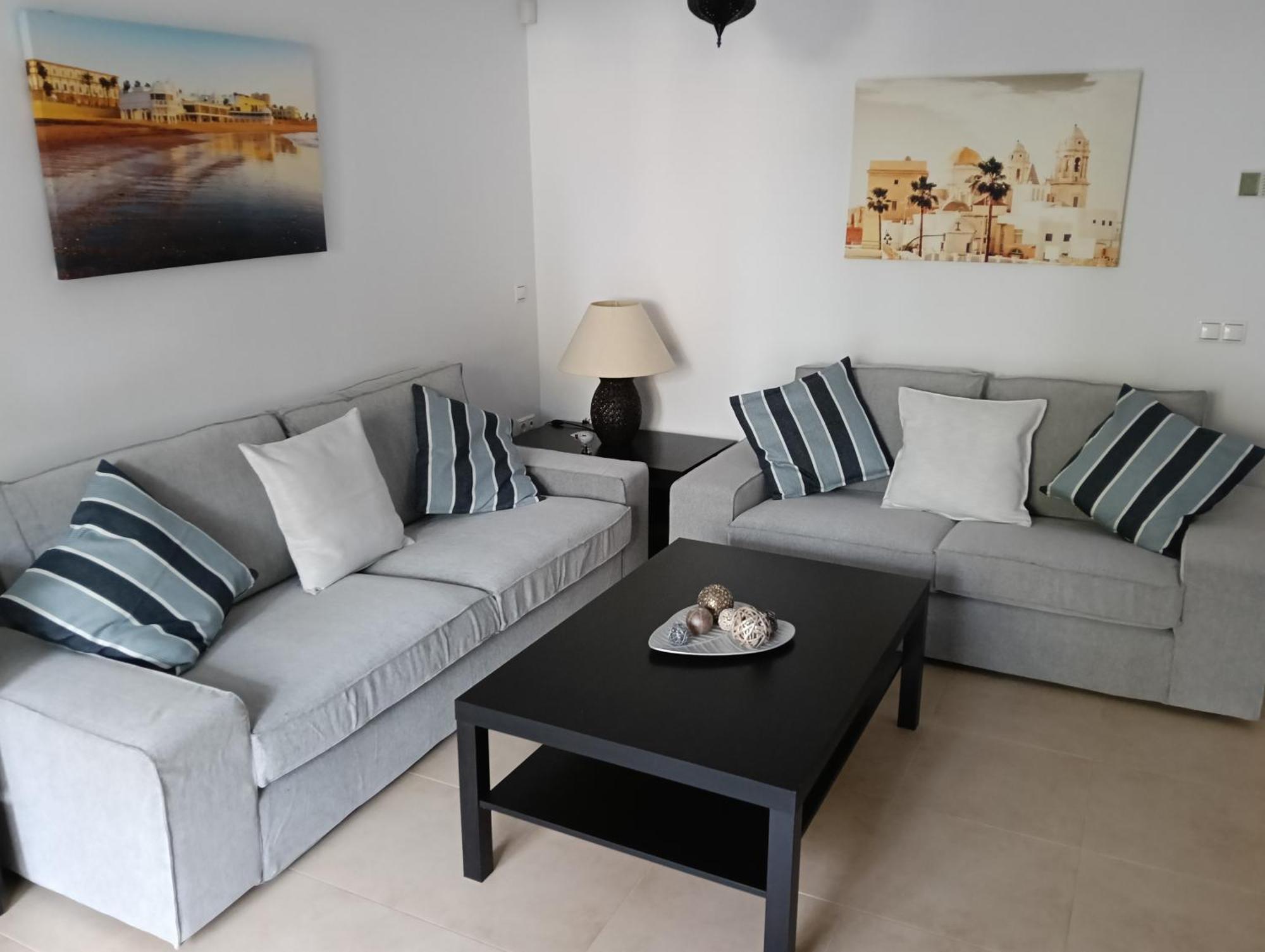 Casa Lua Apartment โกนิล เด ลาฟรอนเตรา ภายนอก รูปภาพ